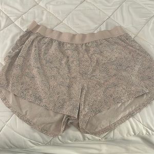 Outdoor voices shorts